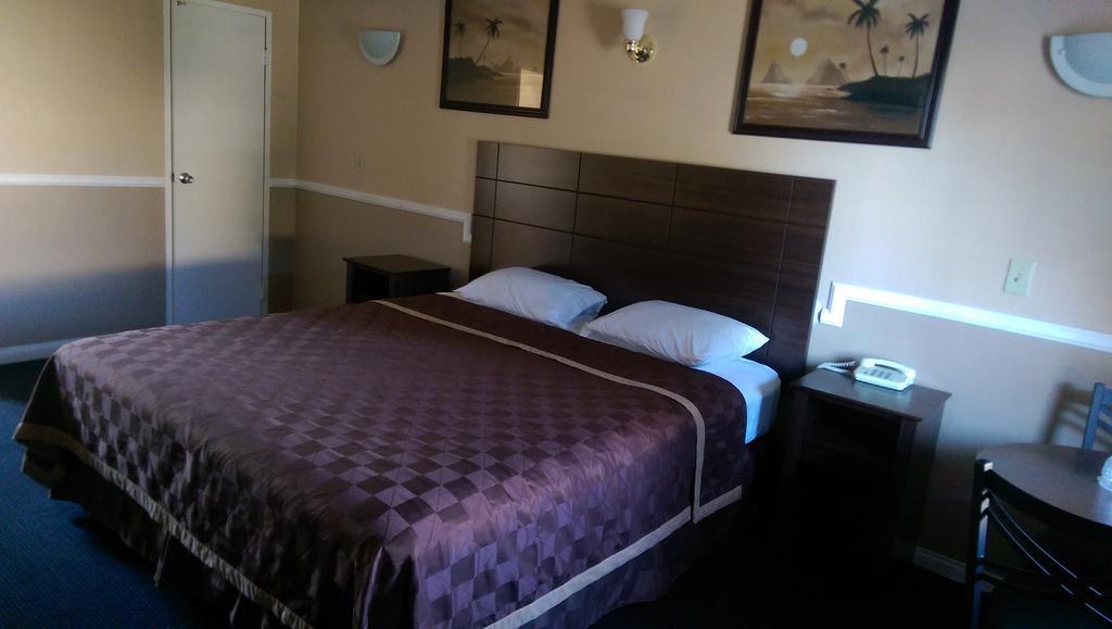 Whittier Travel Inn Eksteriør billede